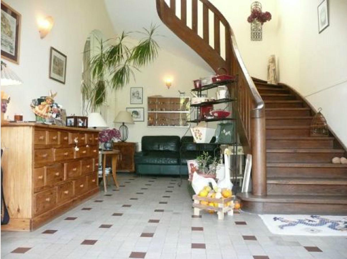 Manoir De Bois En Ardres Bed & Breakfast Eksteriør bilde