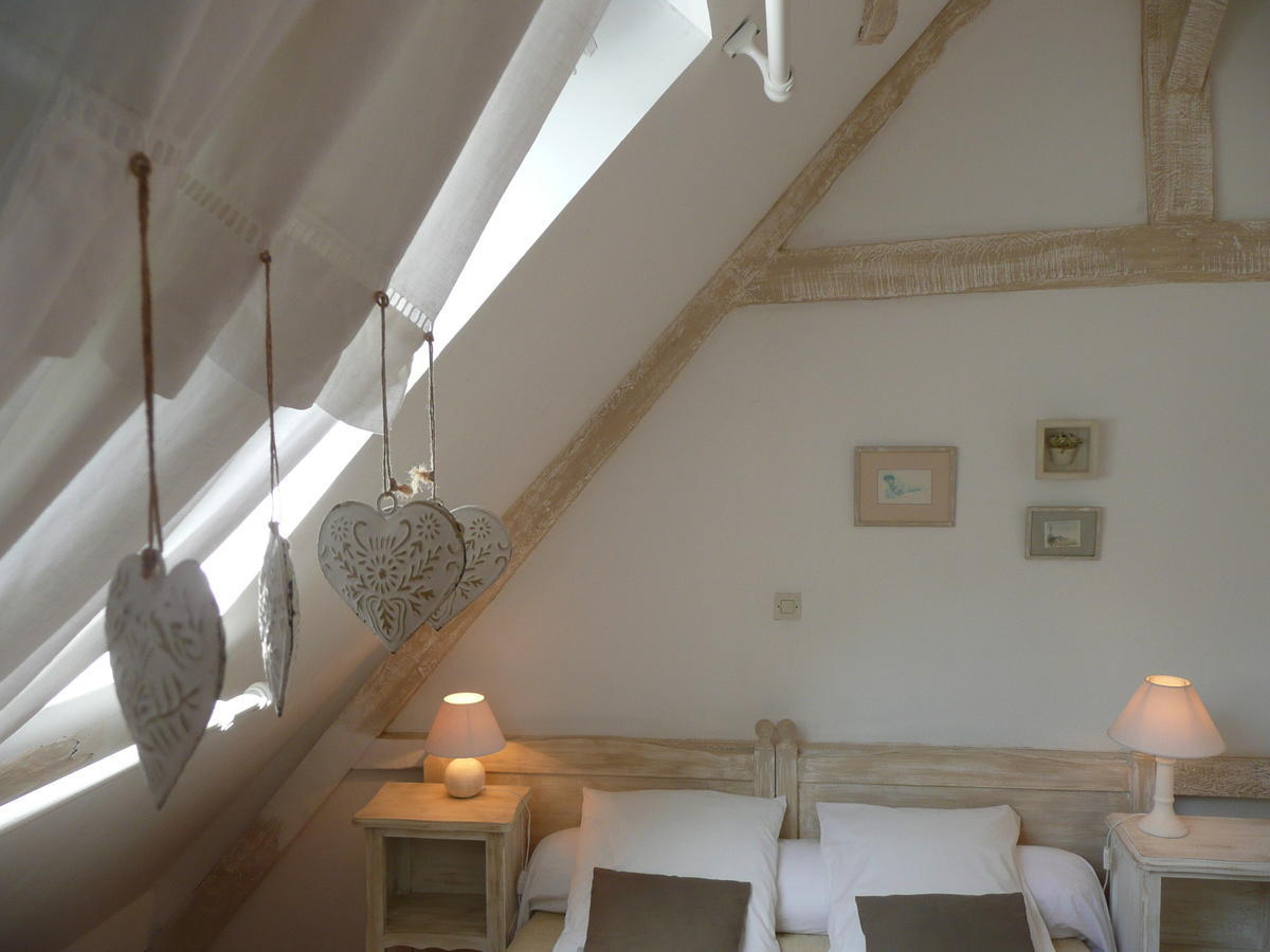 Manoir De Bois En Ardres Bed & Breakfast Rom bilde